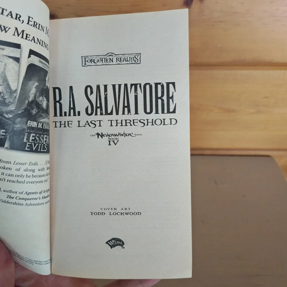 Last Threshold: Legend of Drizzt D&D Neverwinter Saga Book IV -R. A. Salvatore